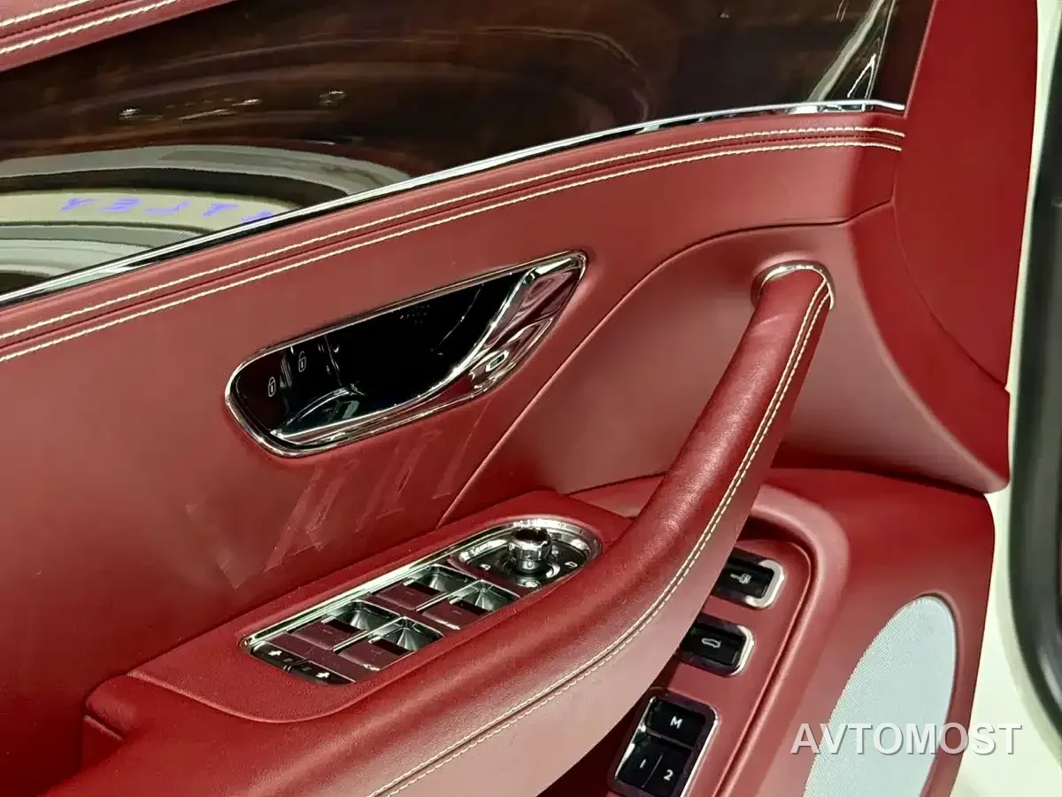 Bentley Flying Spur Plug-in Hybrid 2022 2.9T V6 Hybrid — фото 13