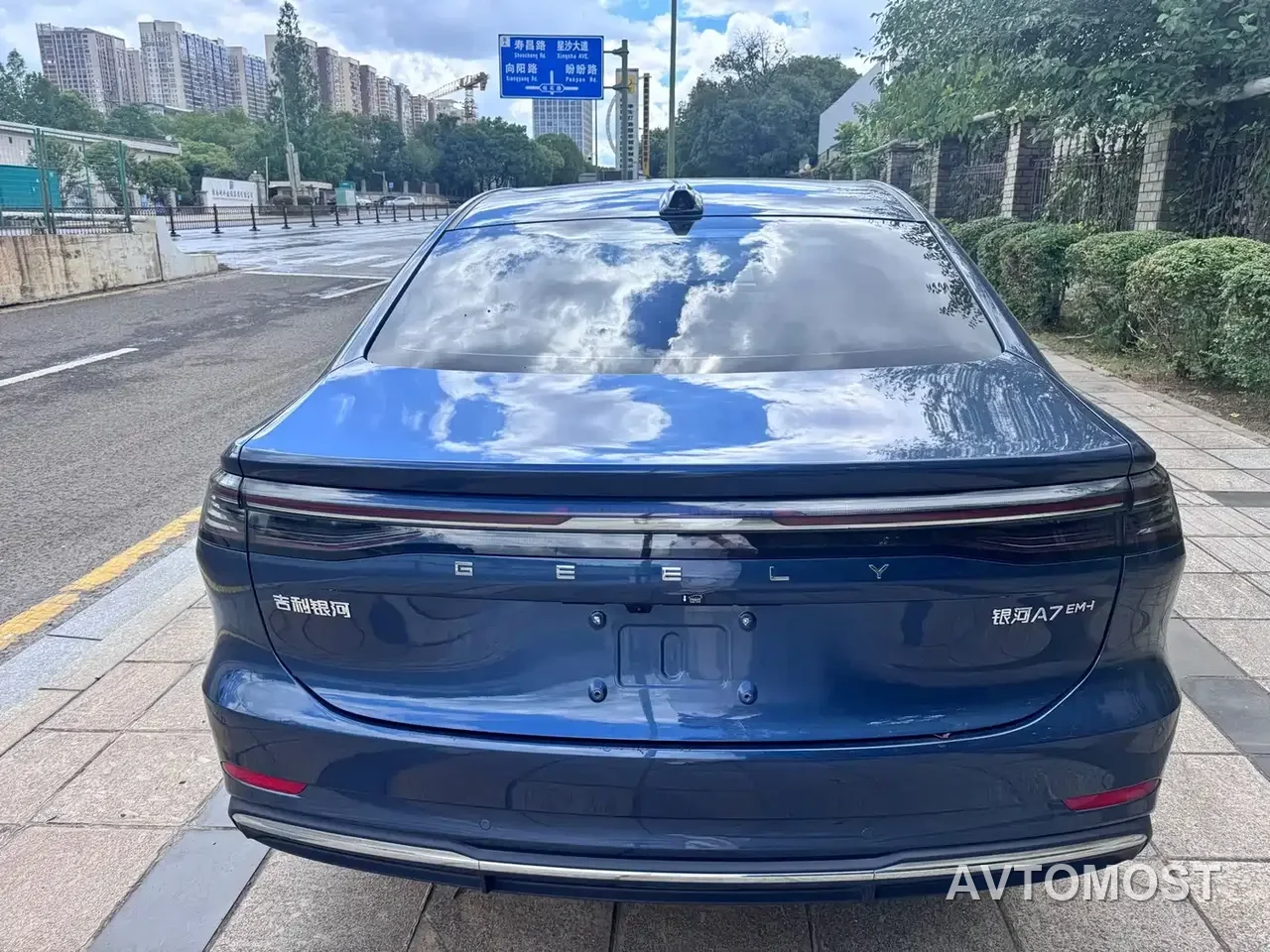 Geely Galaxy A7 2025 EM-i 70km Luxury Edition — фото 7