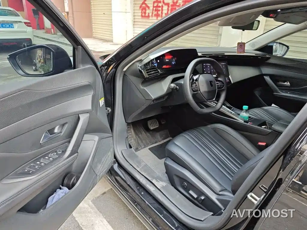 Peugeot 408X 2023 Charm Edition — фото 14