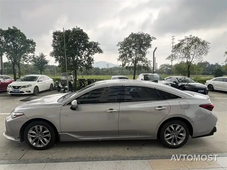 Toyota Avalon 2019 Hybrid 2.5L Luxury Edition China VI