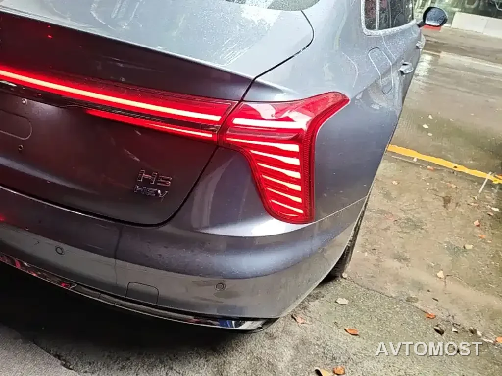 Hongqi H5 2023 1.5T HEV Smart Connect Flag Comfort — фото 8