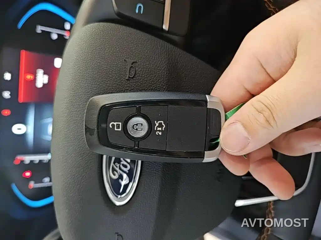 Ford Focus 2022 Hatchback EcoBoost 180 Auto Speed Edition — фото 9
