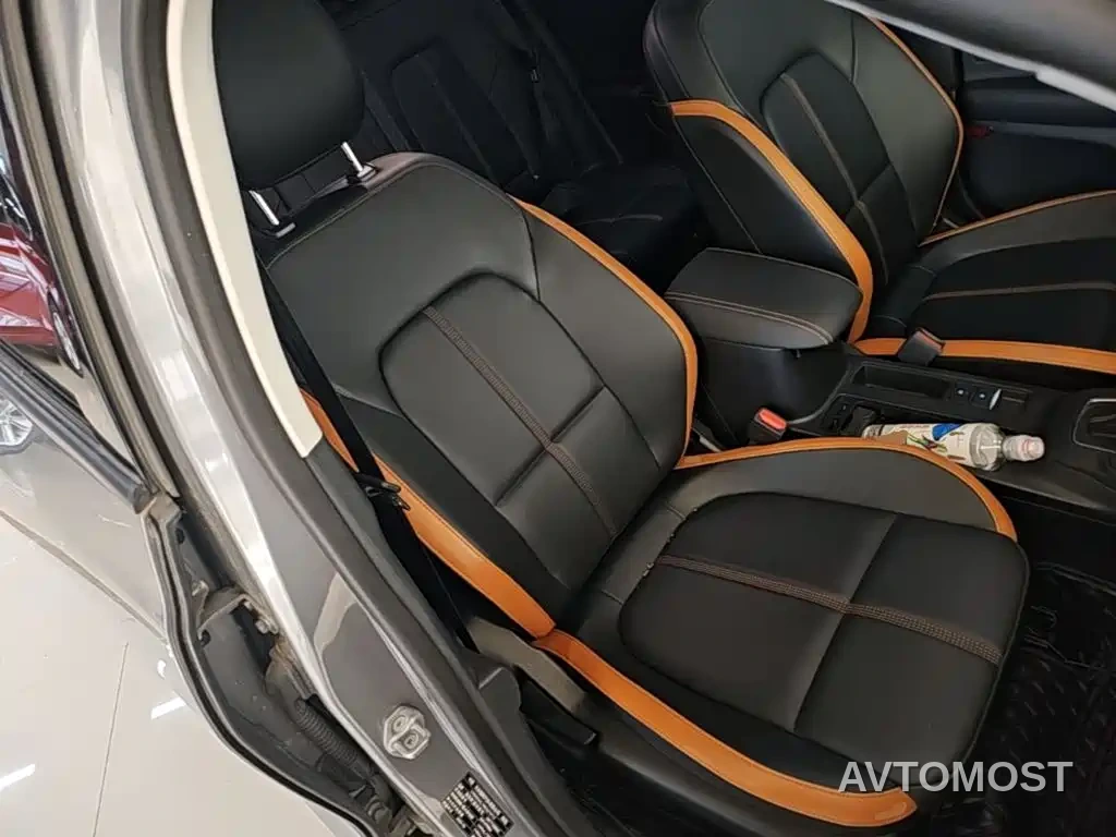 Ford Focus 2022 Hatchback EcoBoost 180 Auto Speed Edition — фото 25