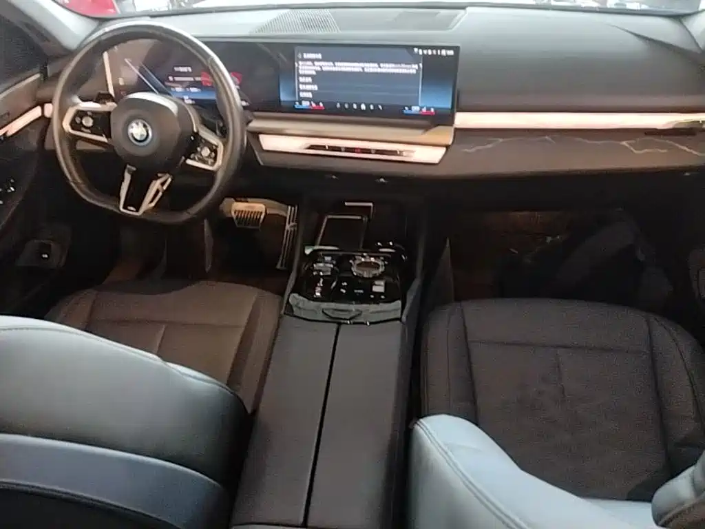 BMW i5 2024 eDrive 35L Premium Model M Sport Package — фото 10