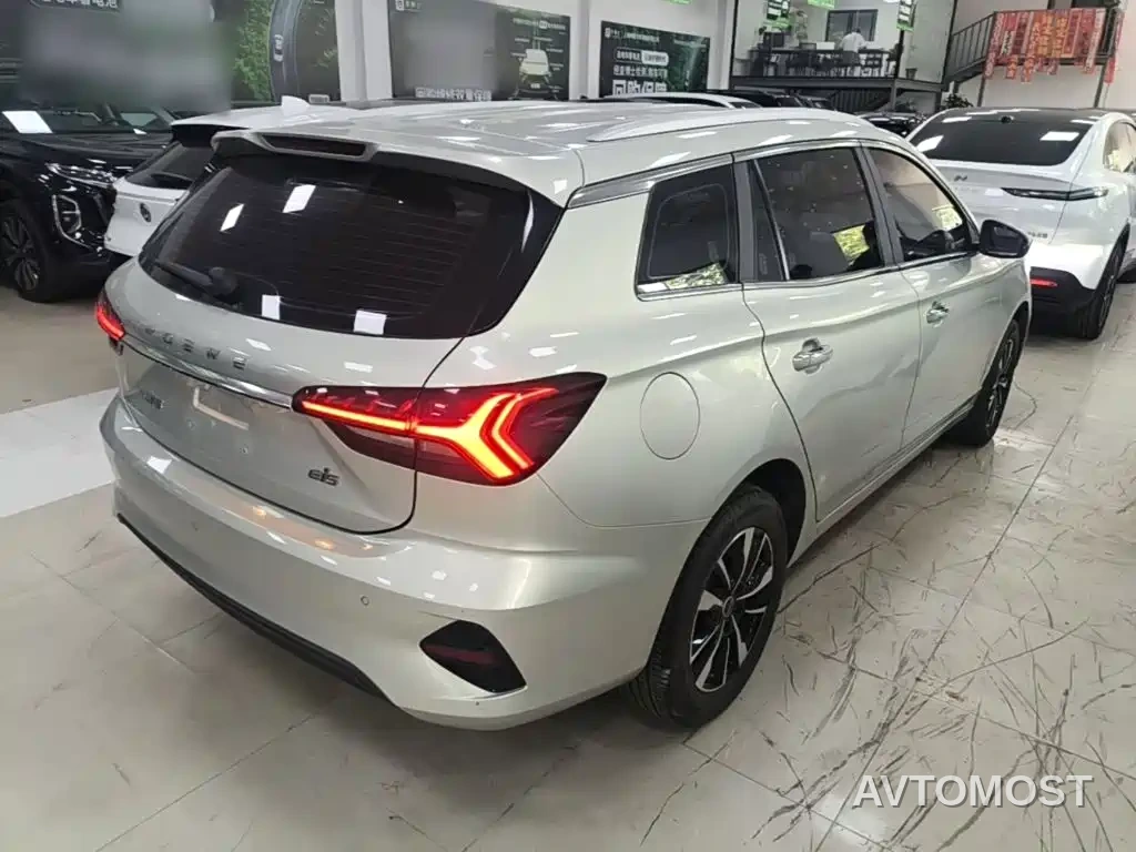 Roewe Ei5 2021 500 Heartfelt Edition — фото 3