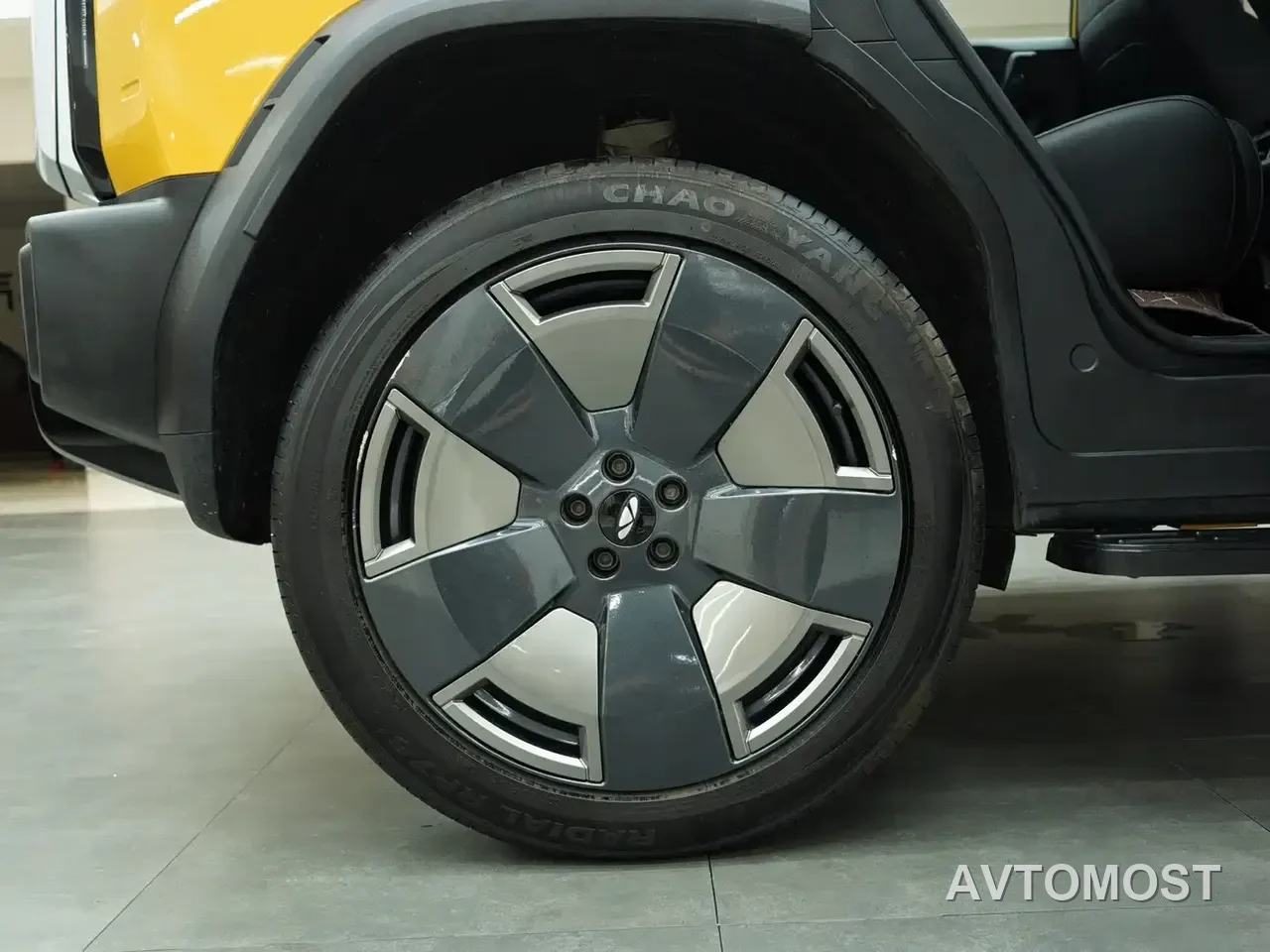 Chery Fengyun Storm X3L 2025 Model 4WD Premium Edition — фото 3