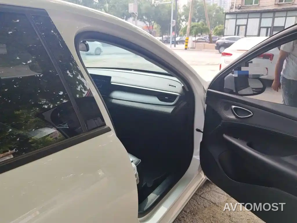BYD Hai Bao 05 DM-i 2025 DM-i Smart Drive Edition 55KM Luxury — фото 17