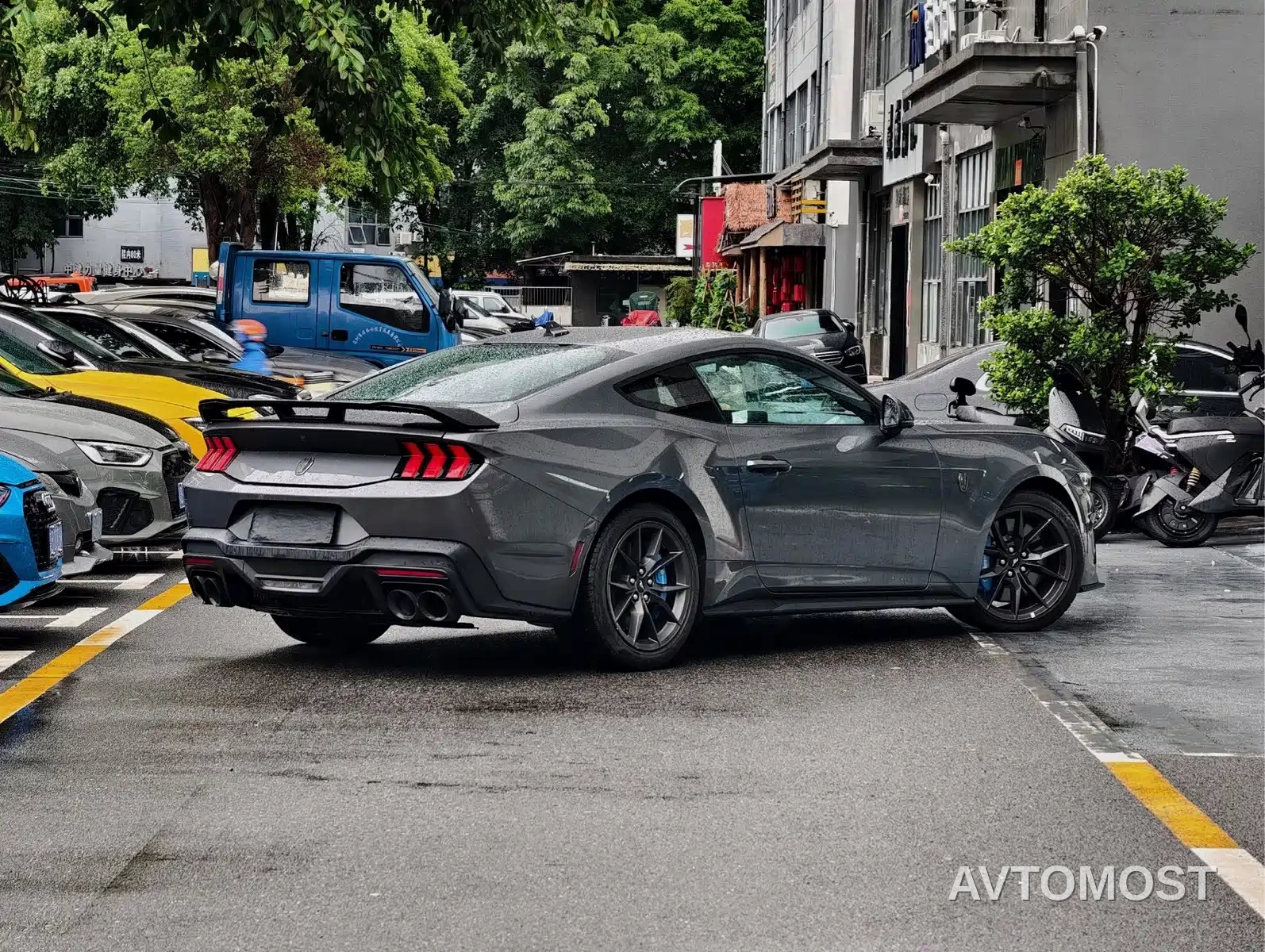 Ford Mustang 2024 5.0L V8 Dark Horse — фото 3