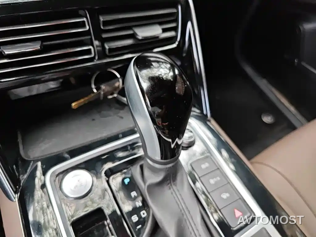 BYD Tang 2021 2.0T Automatic Flagship — фото 10