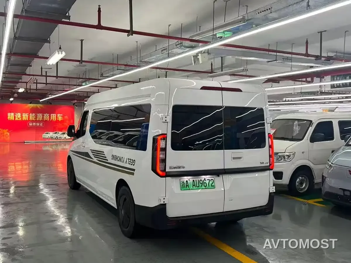 Yuan Cheng Farizon Super VAN 2024 Model Smart Wealth Edition Medium Wheelbase Medium Roof 83kWh — фото 7
