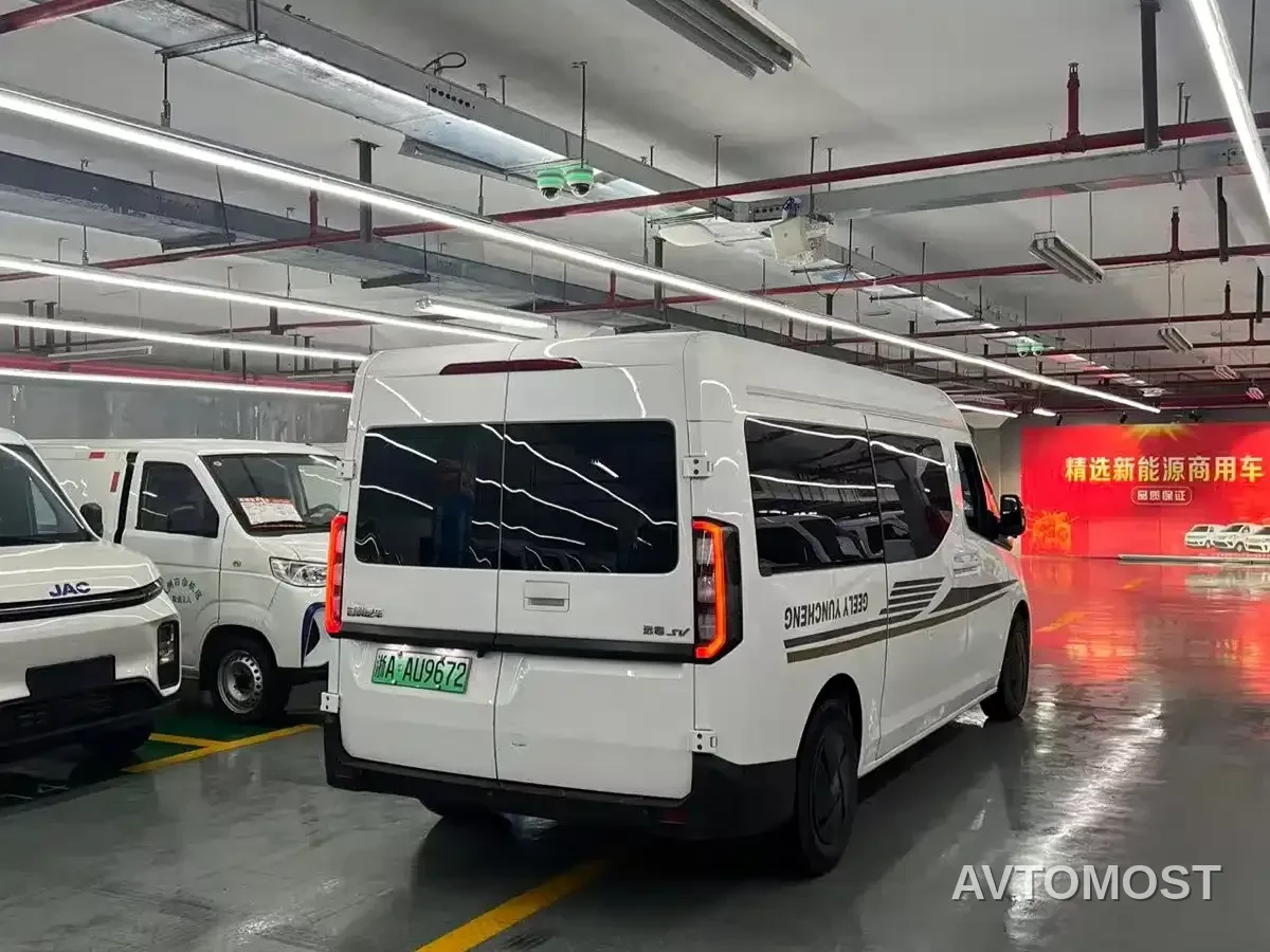 Yuan Cheng Farizon Super VAN 2024 Model Smart Wealth Edition Medium Wheelbase Medium Roof 83kWh — фото 3