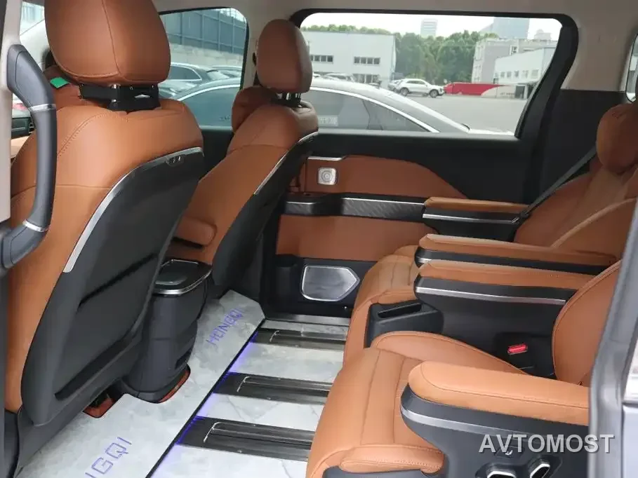 Hongqi HQ9 PHEV 2024 Model 2.0T AWD Business Edition — фото 10