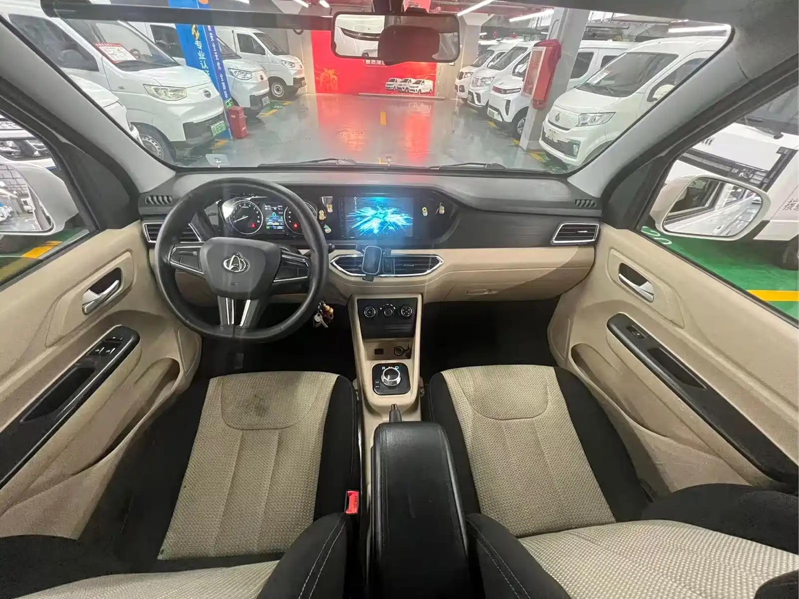 Changan Kuayue Star V5 EV 2024 Luxury 6-Seater Suicide Doors — фото 11