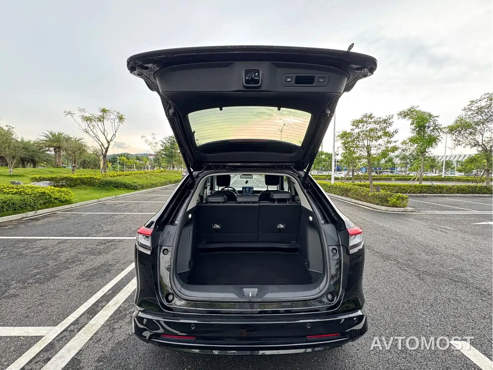 Honda e:NP1 2023 510km Ultimate Edition — фото 32