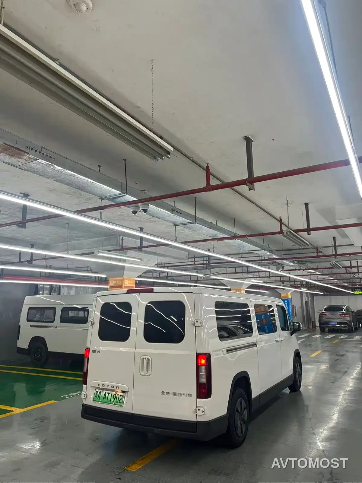 Foton Fengjing i7 2025 Multi-purpose Long Wheelbase FWD CATL 66.67kWh Smart Edition Flat Roof Single Tire 6-Seater — фото 7