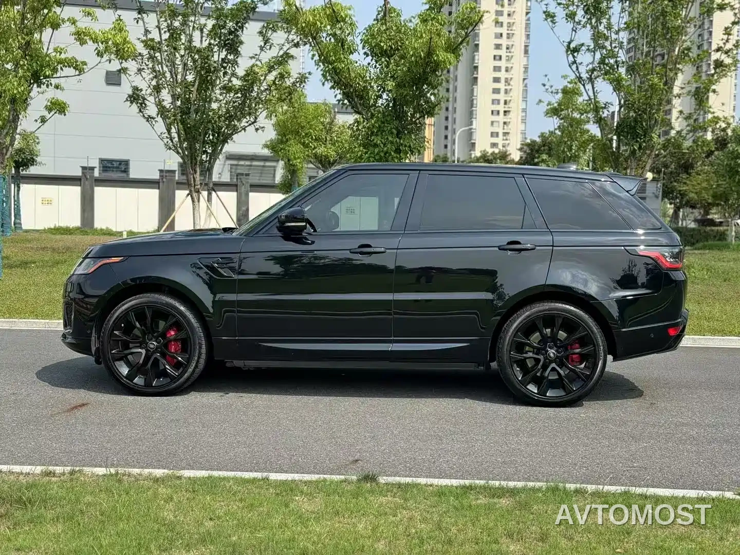 Land Rover Range Rover Sport 2019 3.0 L6 HST — фото 3
