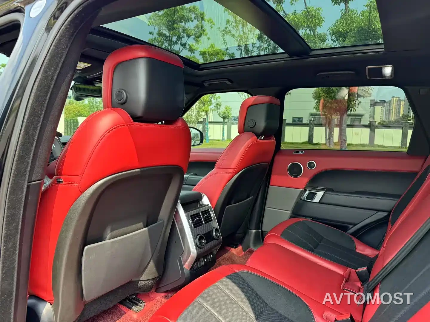 Land Rover Range Rover Sport 2019 3.0 L6 HST — фото 6