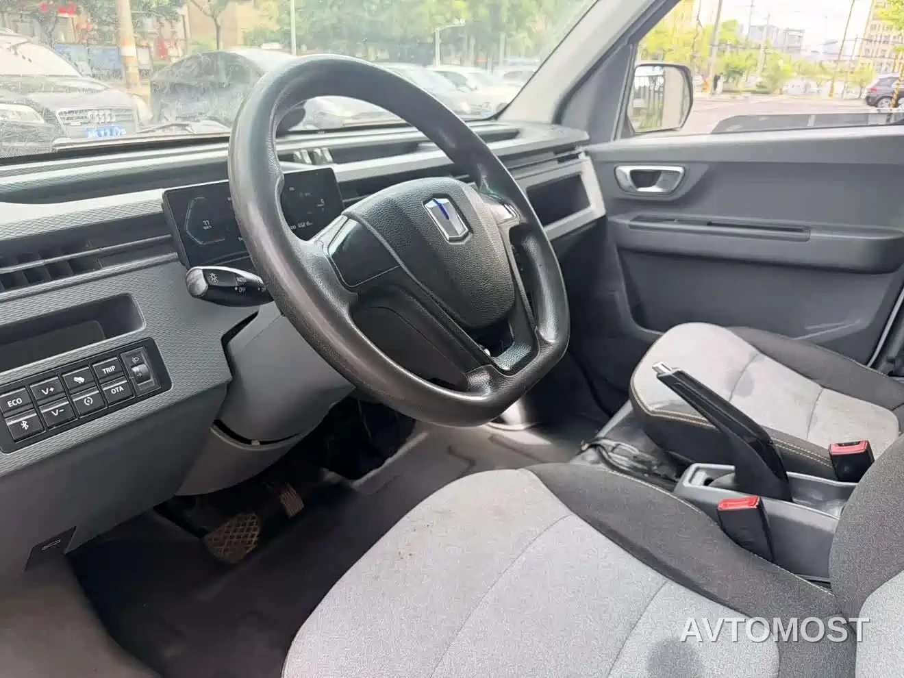 Yuan Cheng FarStar V 2022 Xingxiang V6E Premium Long Wheelbase Gotion 38.7kWh — фото 1
