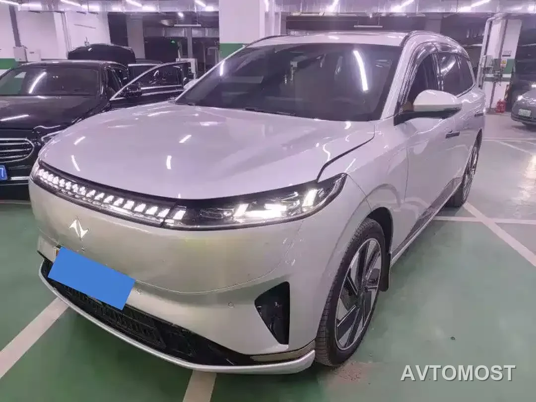 Dongfeng Yipai eπ008 2025 210Max Extended Range 5-Seater — фото 8