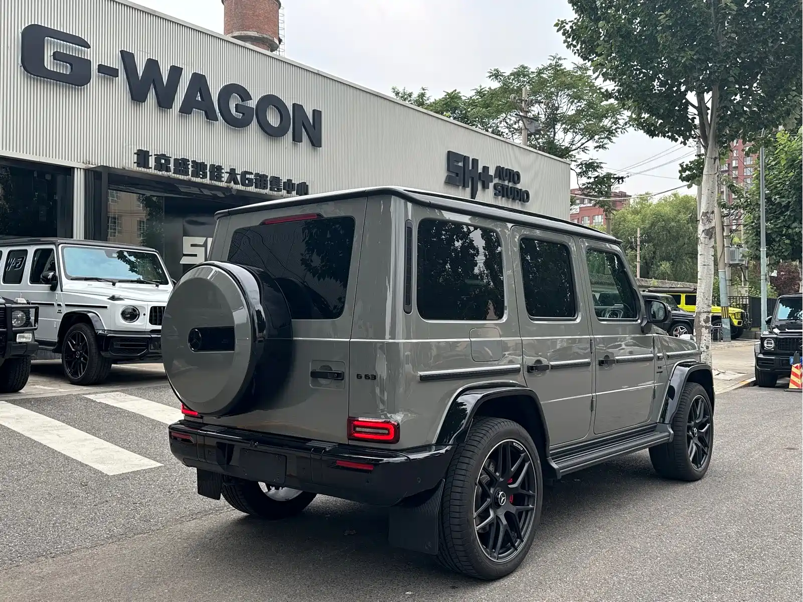 Mercedes-Benz G-Class AMG 2026 Model AMG G 63 — фото 3