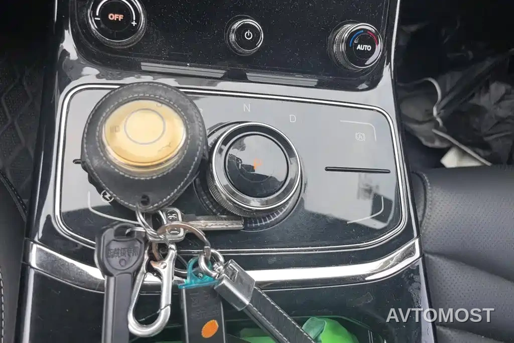 Nezha Auto Neta U 2021 Pro 400 Cruise Edition — фото 15