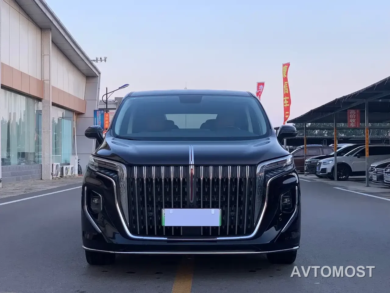 Hongqi HQ9 PHEV 2024 Model 2.0T AWD Business Edition — фото 7