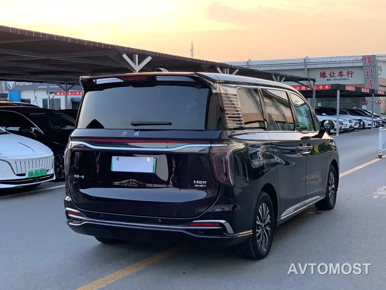Hongqi HQ9 PHEV 2024 Model 2.0T AWD Business Edition — фото 4
