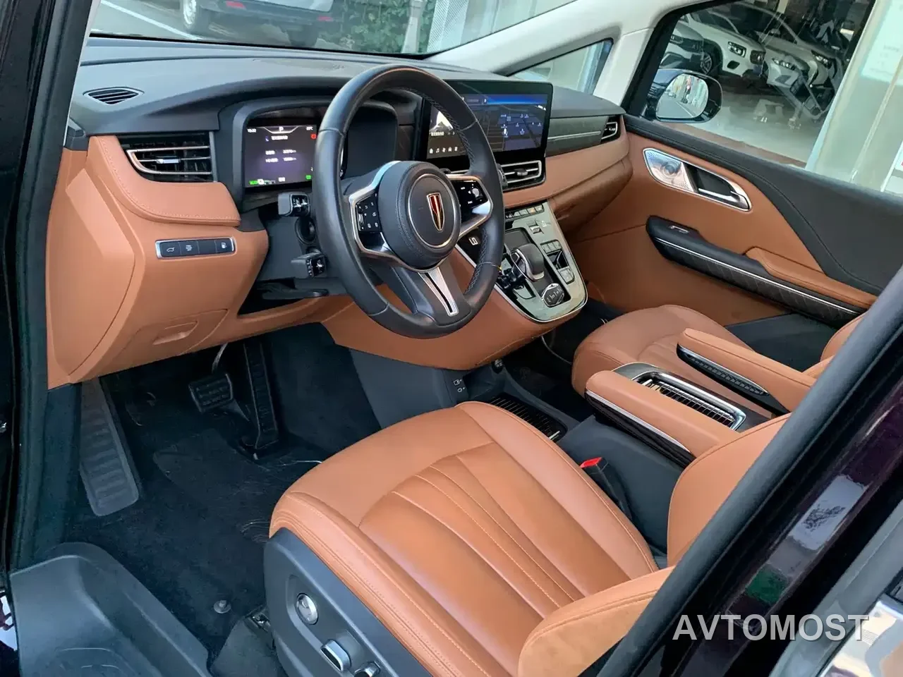 Hongqi HQ9 PHEV 2024 Model 2.0T AWD Business Edition — фото 11