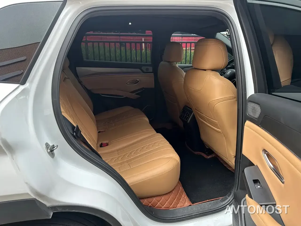 BYD Song L DM-i 2025 Smart Drive Edition 112km Surpassing — фото 7