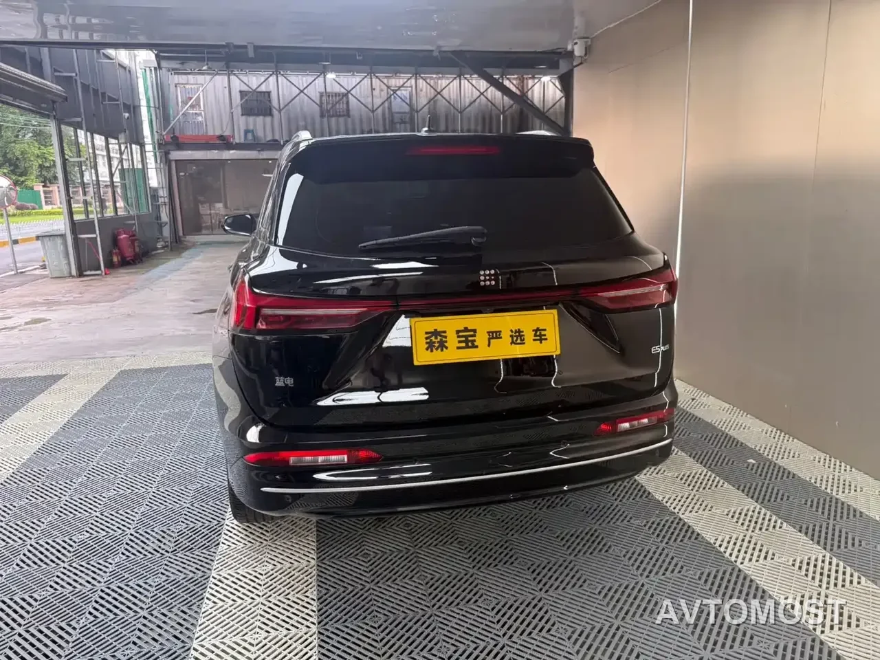 Landian E5 PLUS 2025 120km Standard Range 5-seater — фото 4