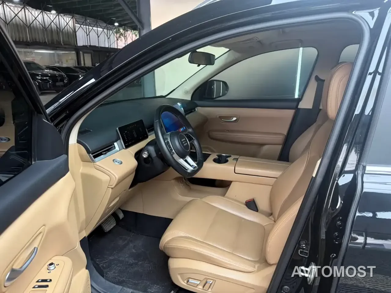 Landian E5 PLUS 2025 120km Standard Range 5-seater — фото 5