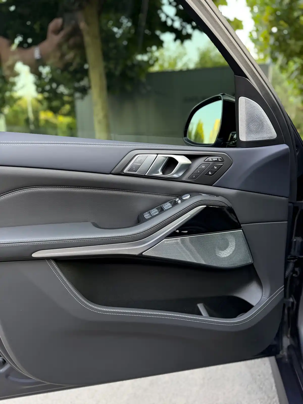 BMW X7 2020 xDrive M50i Kaguya Limited Edition — фото 14