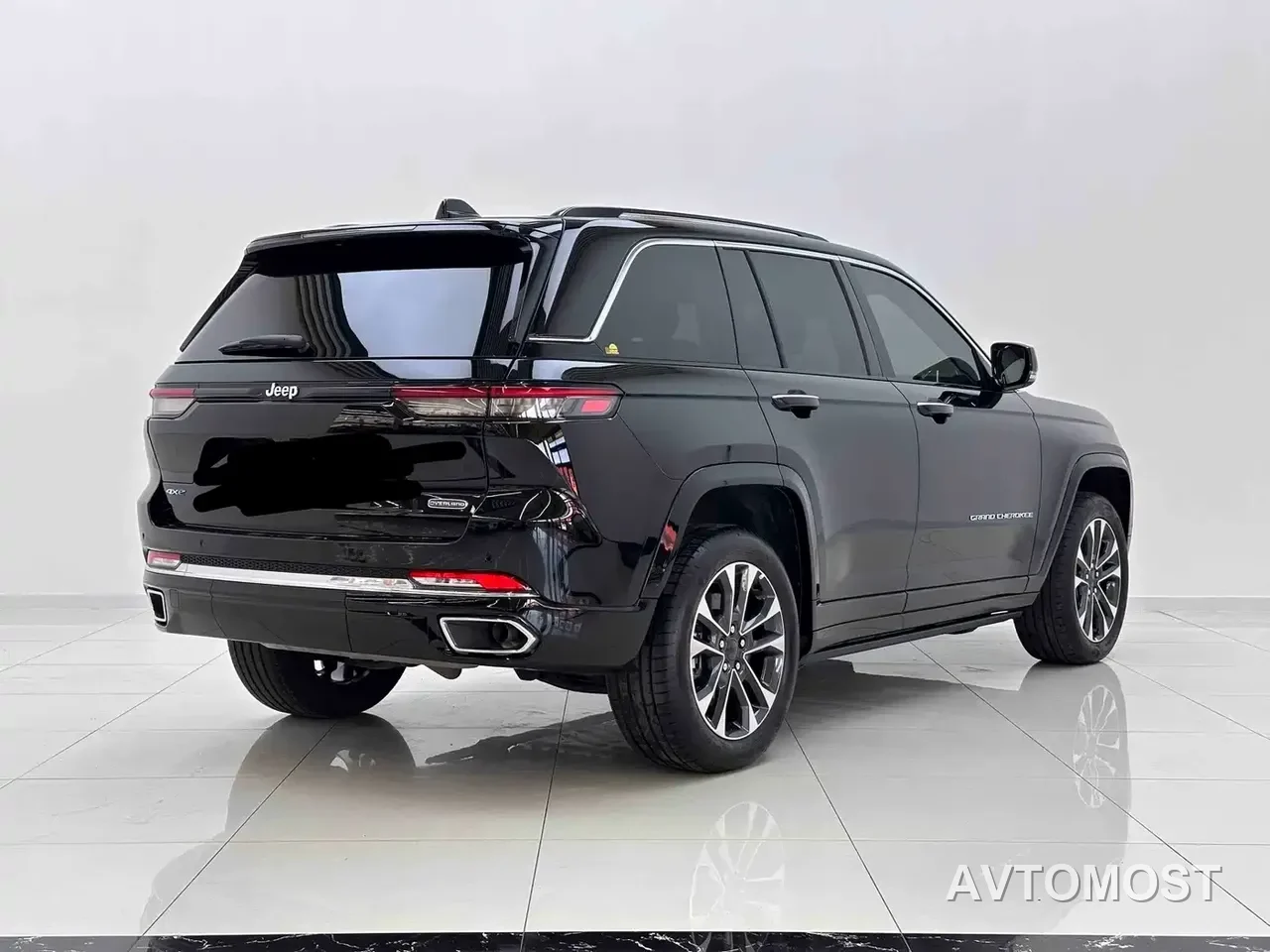 Jeep Grand Cherokee 4xe (Import) 2023 4xe Summit Edition — фото 5