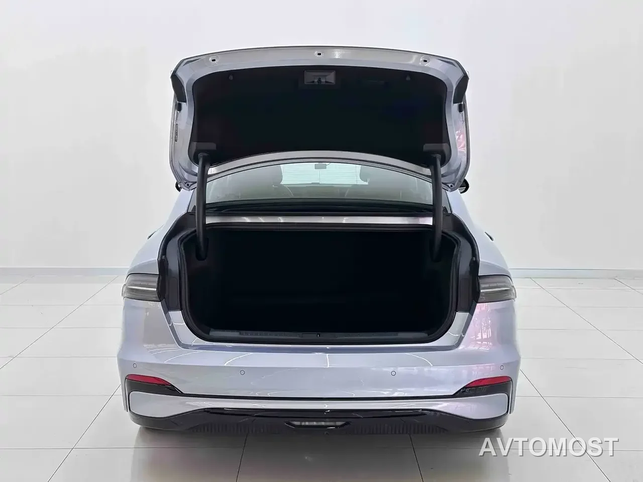 Lincoln Z 2024 2.0T 2WD Premium Hybrid Edition — фото 7
