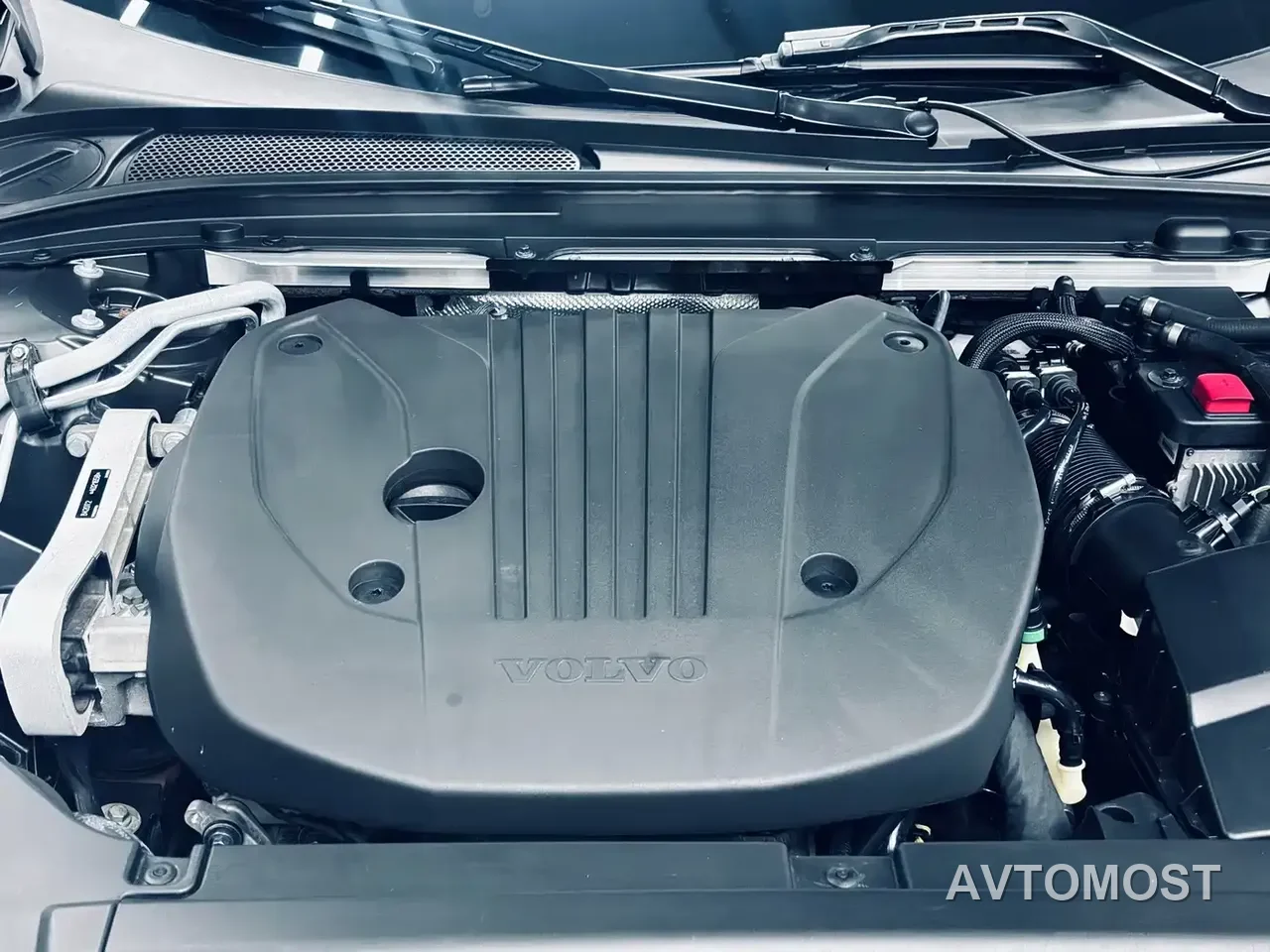 Volvo V90 2021 Model Cross Country B5 AWD Premium Smart Edition — фото 16