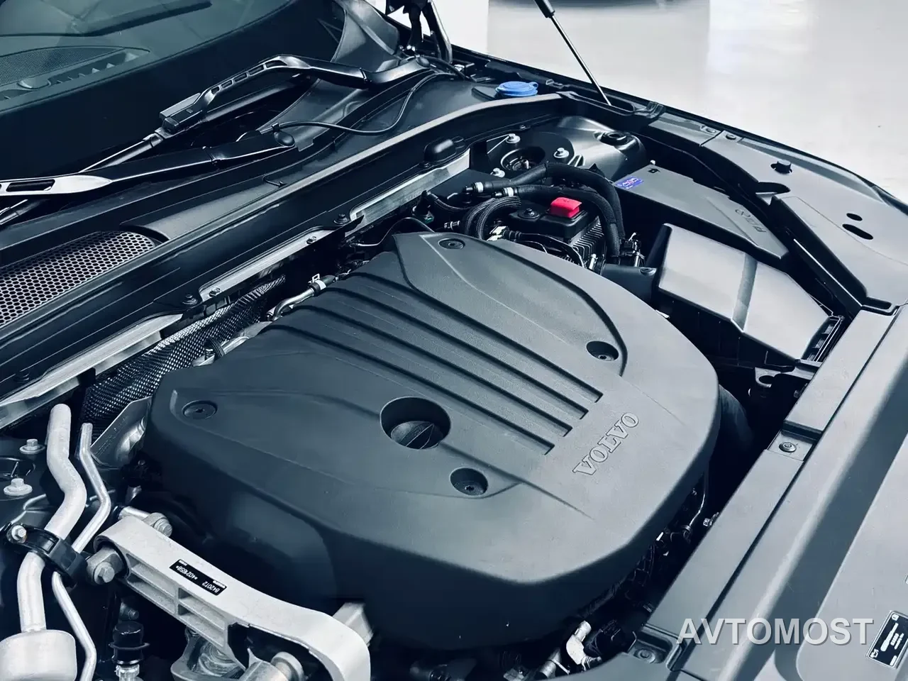 Volvo V90 2021 Model Cross Country B5 AWD Premium Smart Edition — фото 17