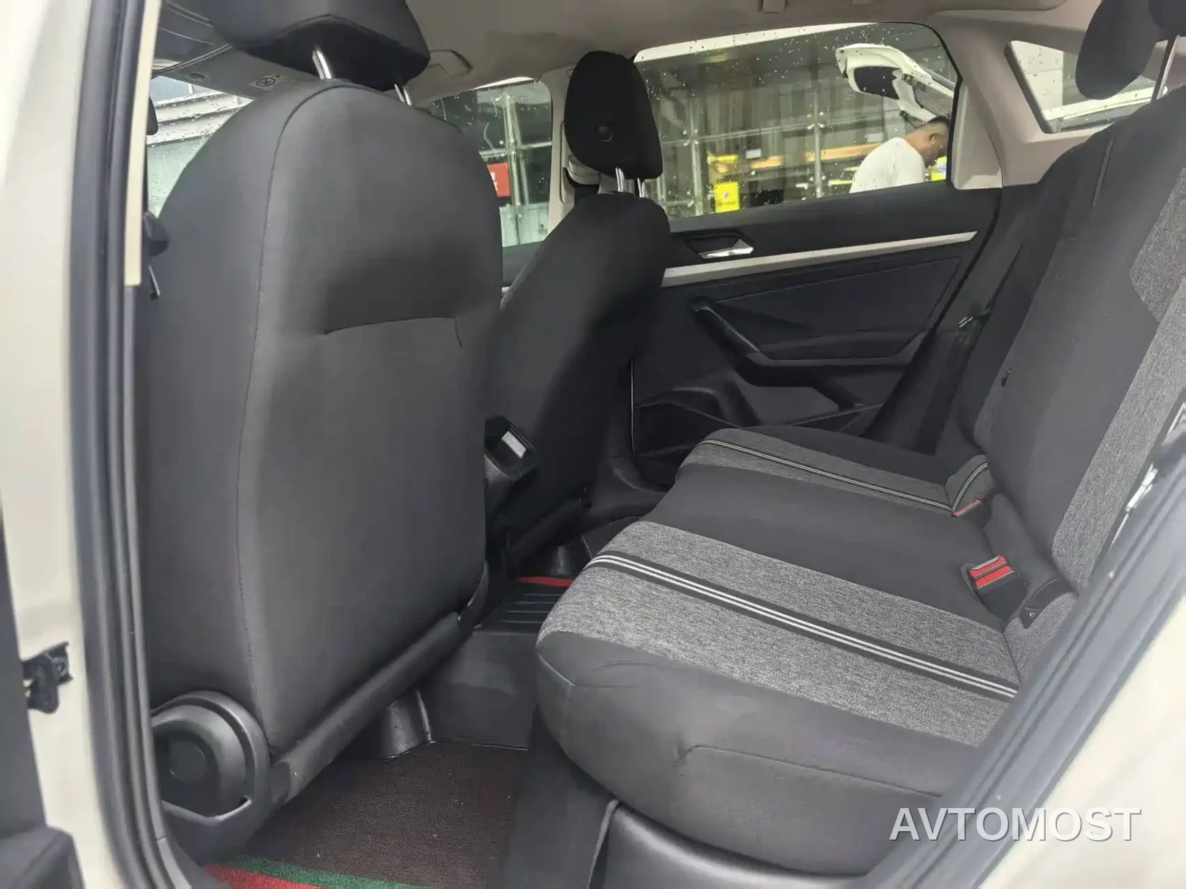 Volkswagen VW Lavida EV 2019 Premium Edition — фото 12