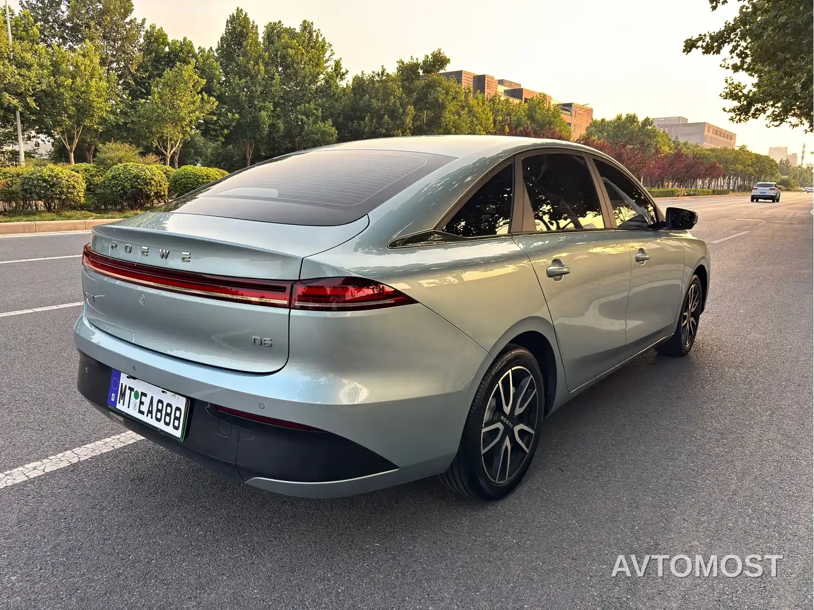 Roewe D6 2025 520km Smart Edition — фото 19