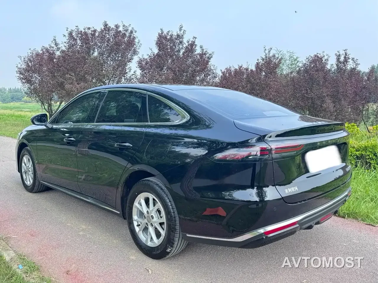 Geely Galaxy Stellar 6 2025 125km Long Voyage Edition — фото 7