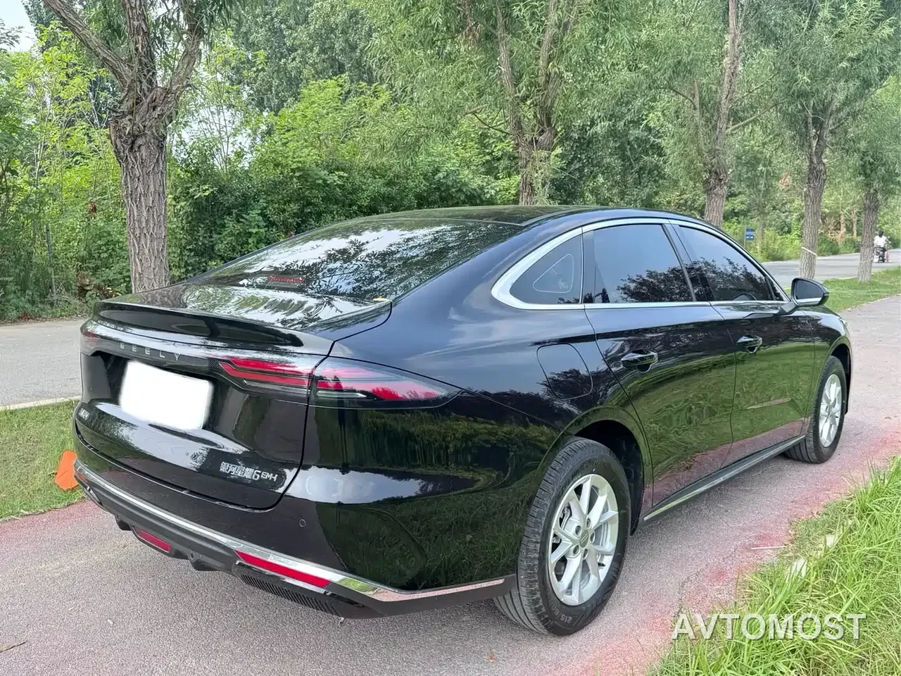Geely Galaxy Stellar 6 2025 125km Long Voyage Edition — фото 4