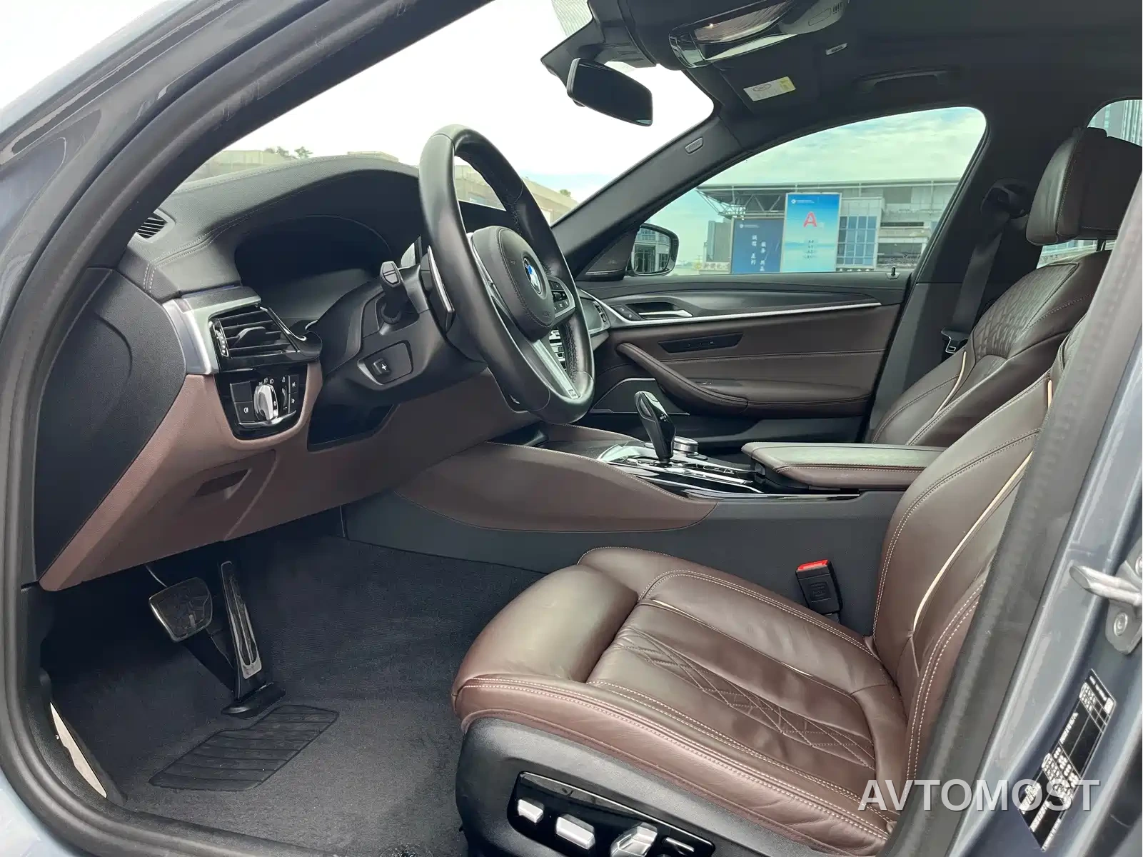 BMW 5 Series (Import) 2022 Facelift 540i Style Edition M Sport Package — фото 7
