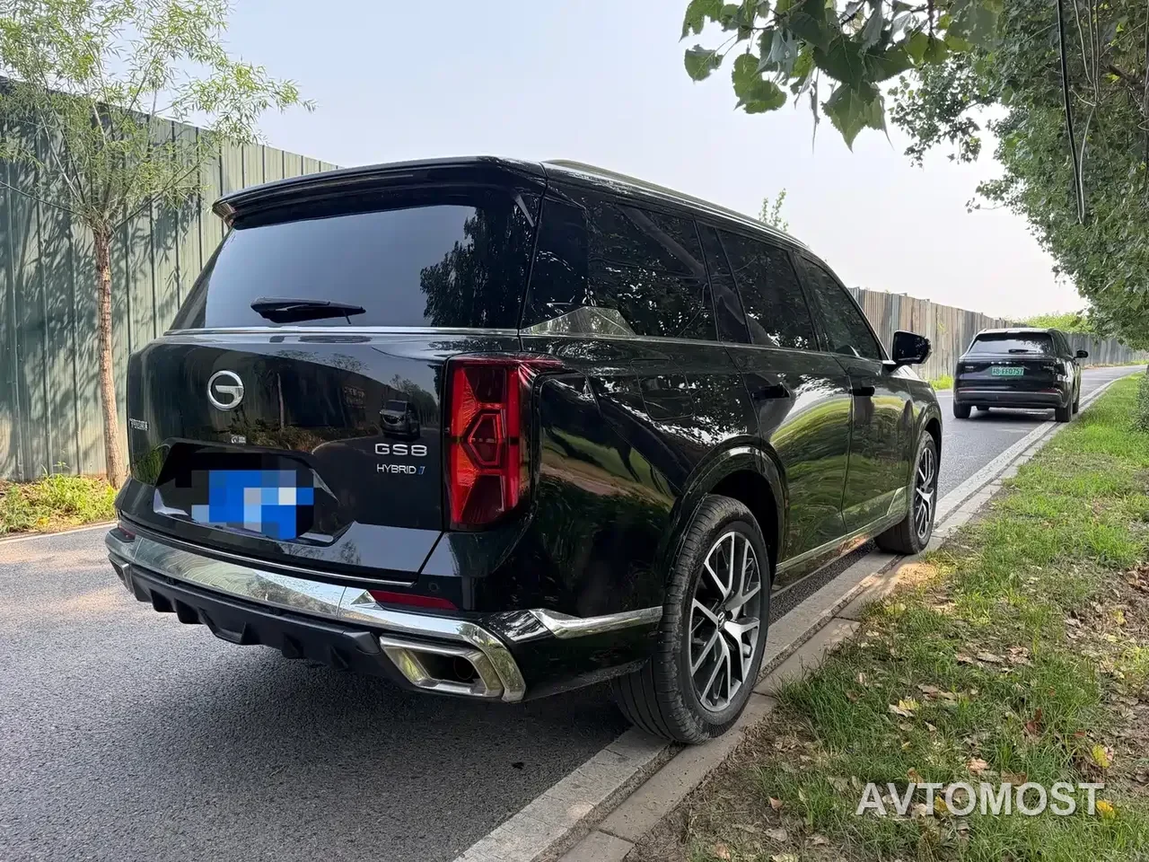 GAC Trumpchi GS8 2022 Dual Engine Series 2.0TM 2WD Premium Edition (7-Seater) — фото 4