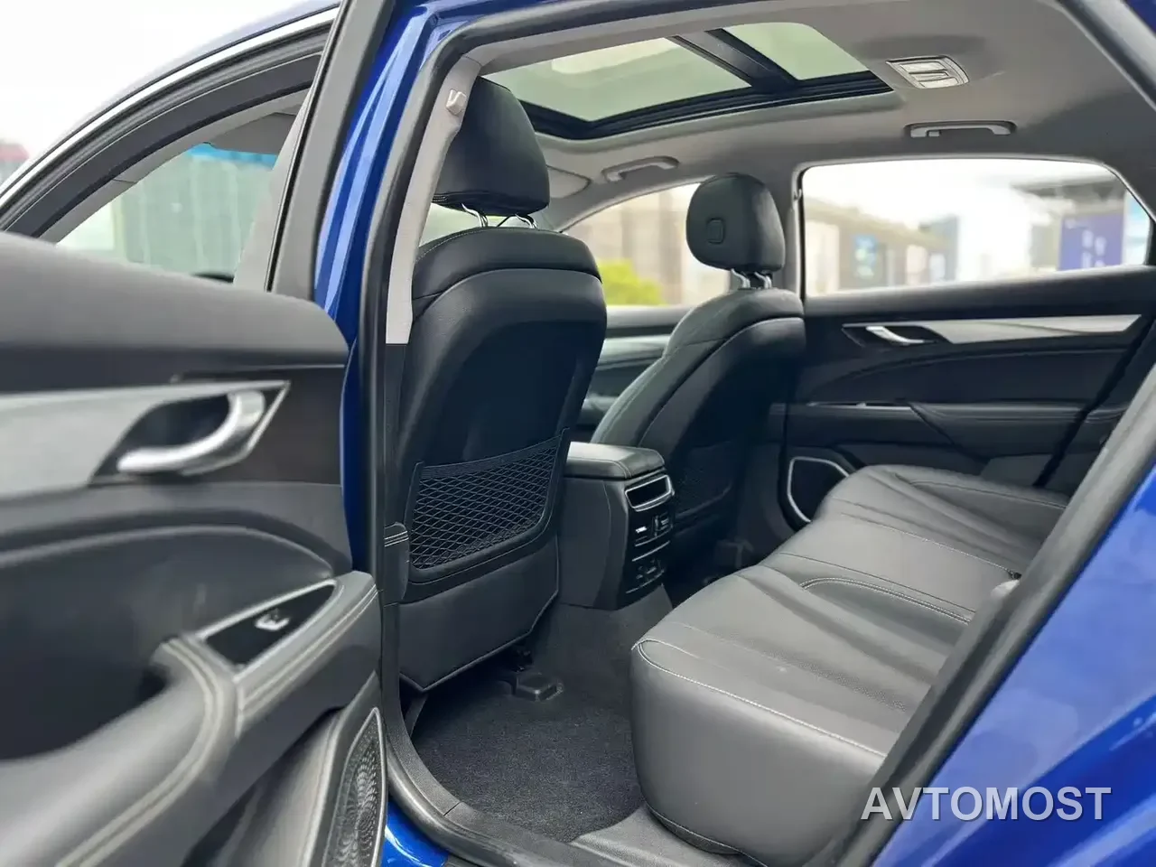 Geely Borui PHEV 2021 1.5T ePro Leading Glory Edition — фото 5
