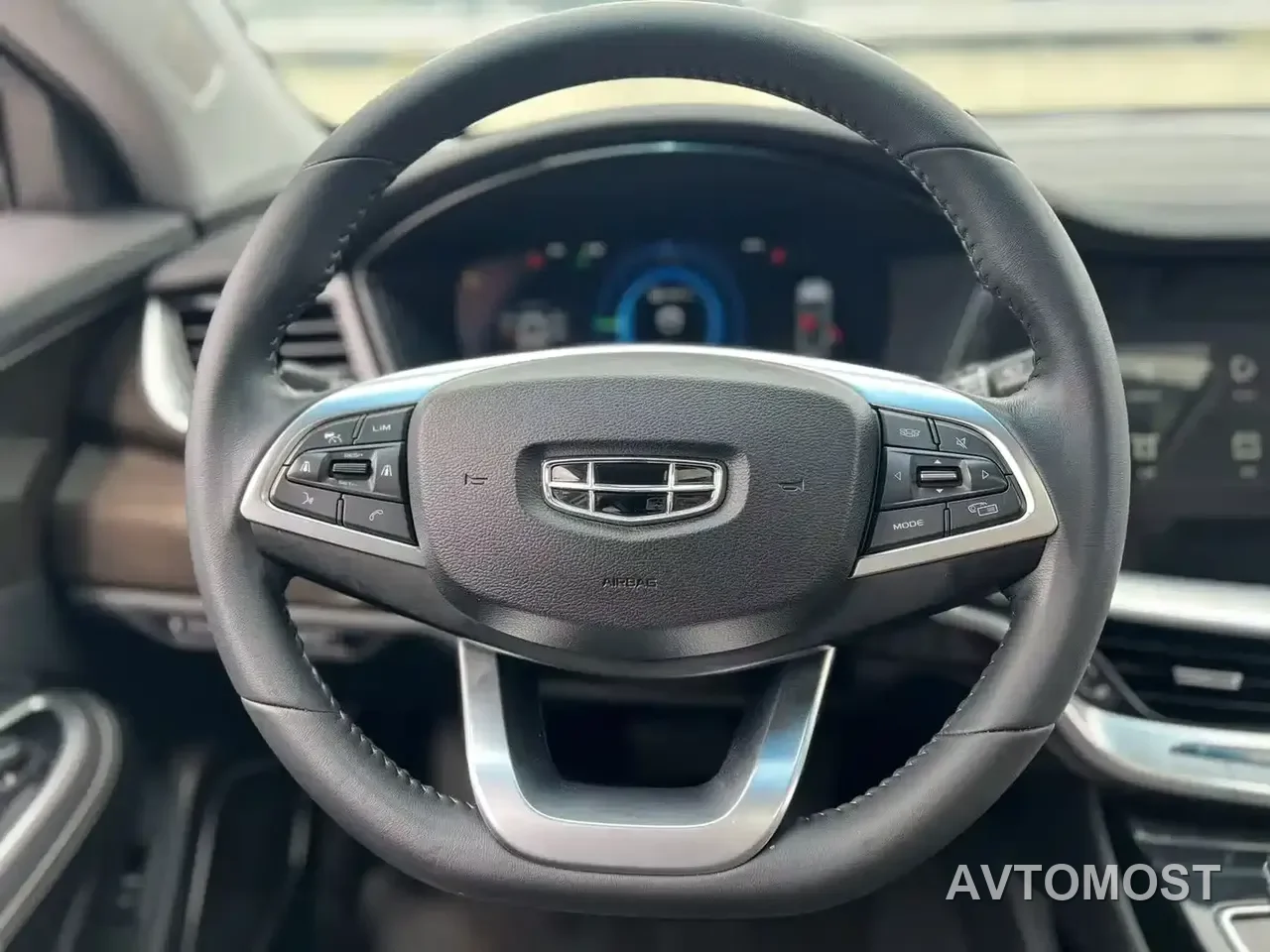 Geely Borui PHEV 2021 1.5T ePro Leading Glory Edition — фото 19