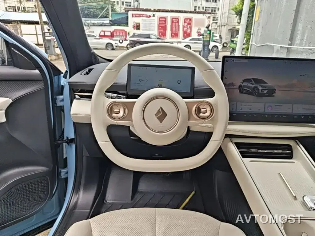 Baojun Yunhai 2024 140km Plug-in Hybrid — фото 4