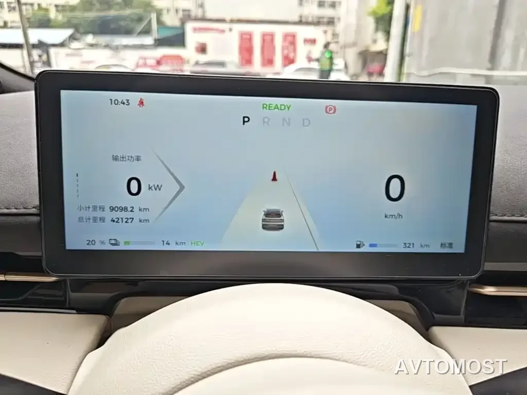 Baojun Yunhai 2024 140km Plug-in Hybrid — фото 5