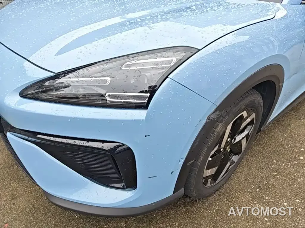 Baojun Yunhai 2024 140km Plug-in Hybrid — фото 14