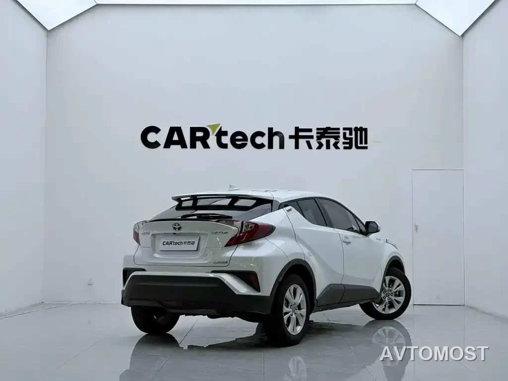 Toyota IZOA 2023 Hybrid 2.0L Yi-Xiang Edition — фото 3