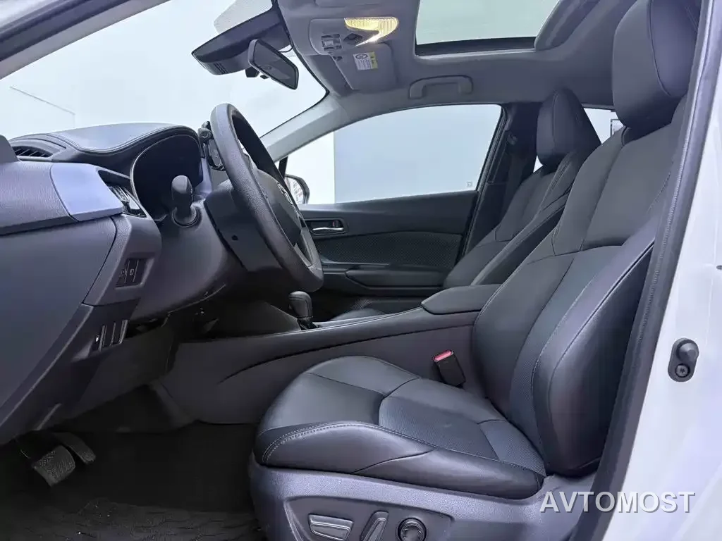 Toyota IZOA 2023 Hybrid 2.0L Yi-Xiang Edition — фото 13