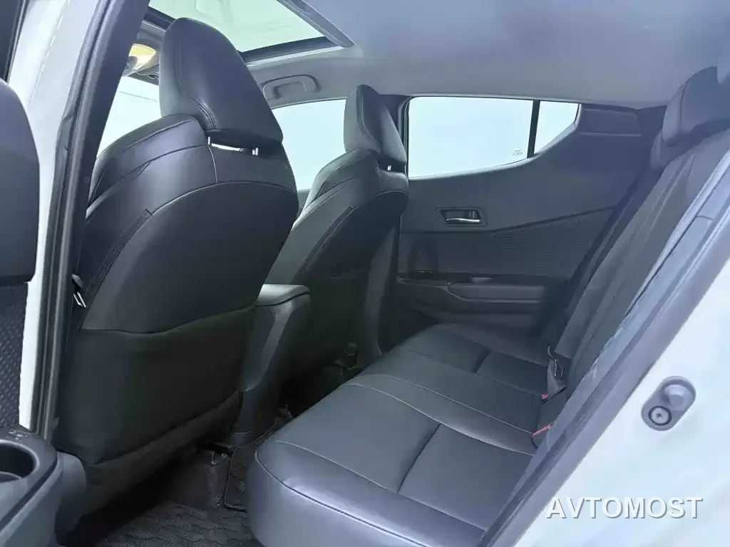 Toyota IZOA 2023 Hybrid 2.0L Yi-Xiang Edition — фото 15